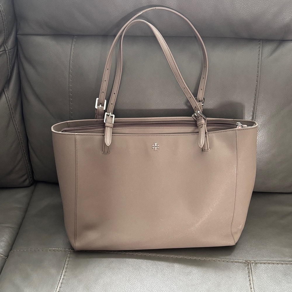 Tory Burch Tan Leather Tote